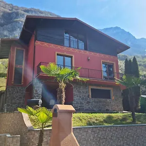 https://villa-lierna.it-lombardy.com